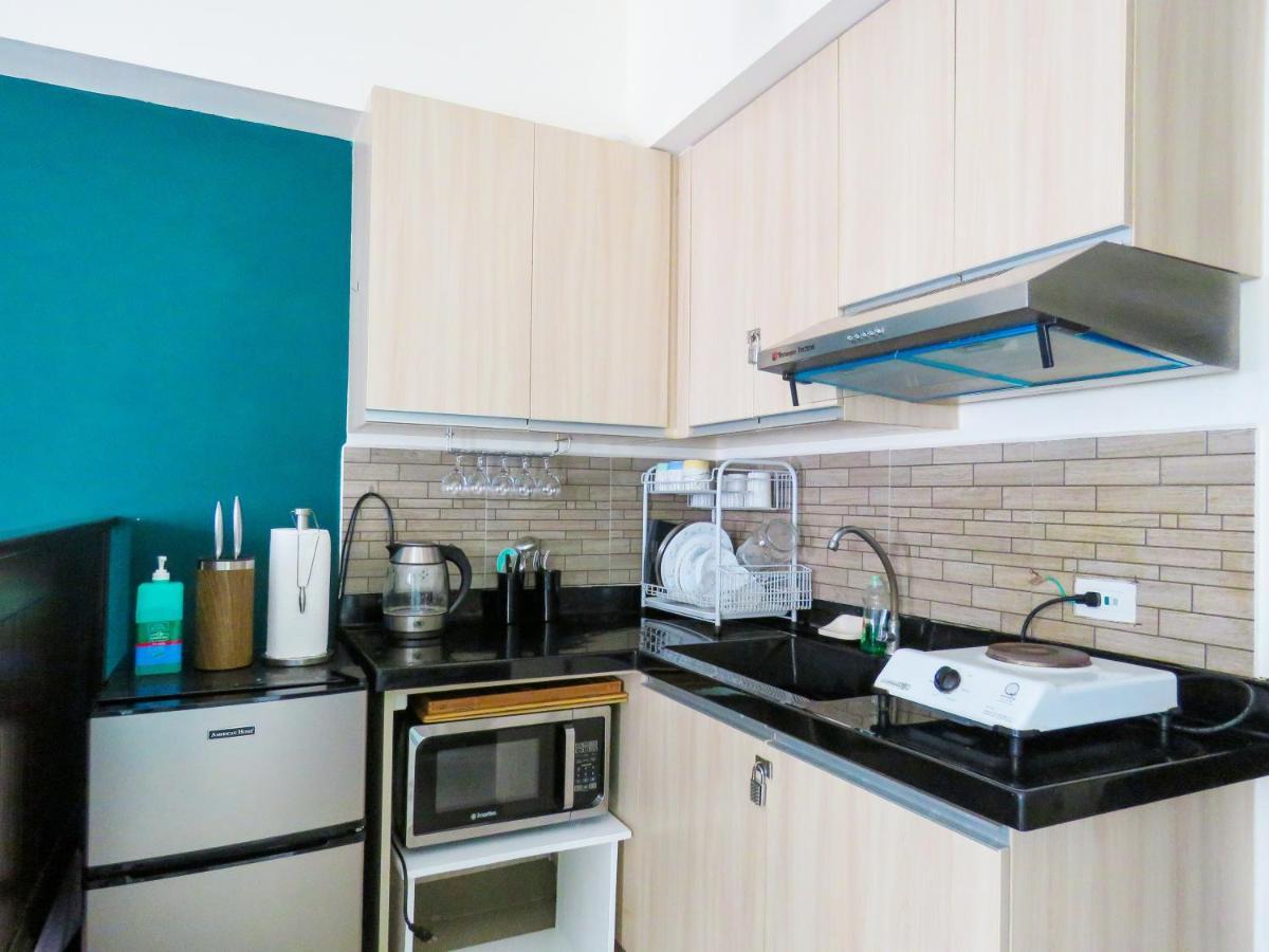 דירות סבו Mabolo Garden Flats Poolside Unit מראה חיצוני תמונה